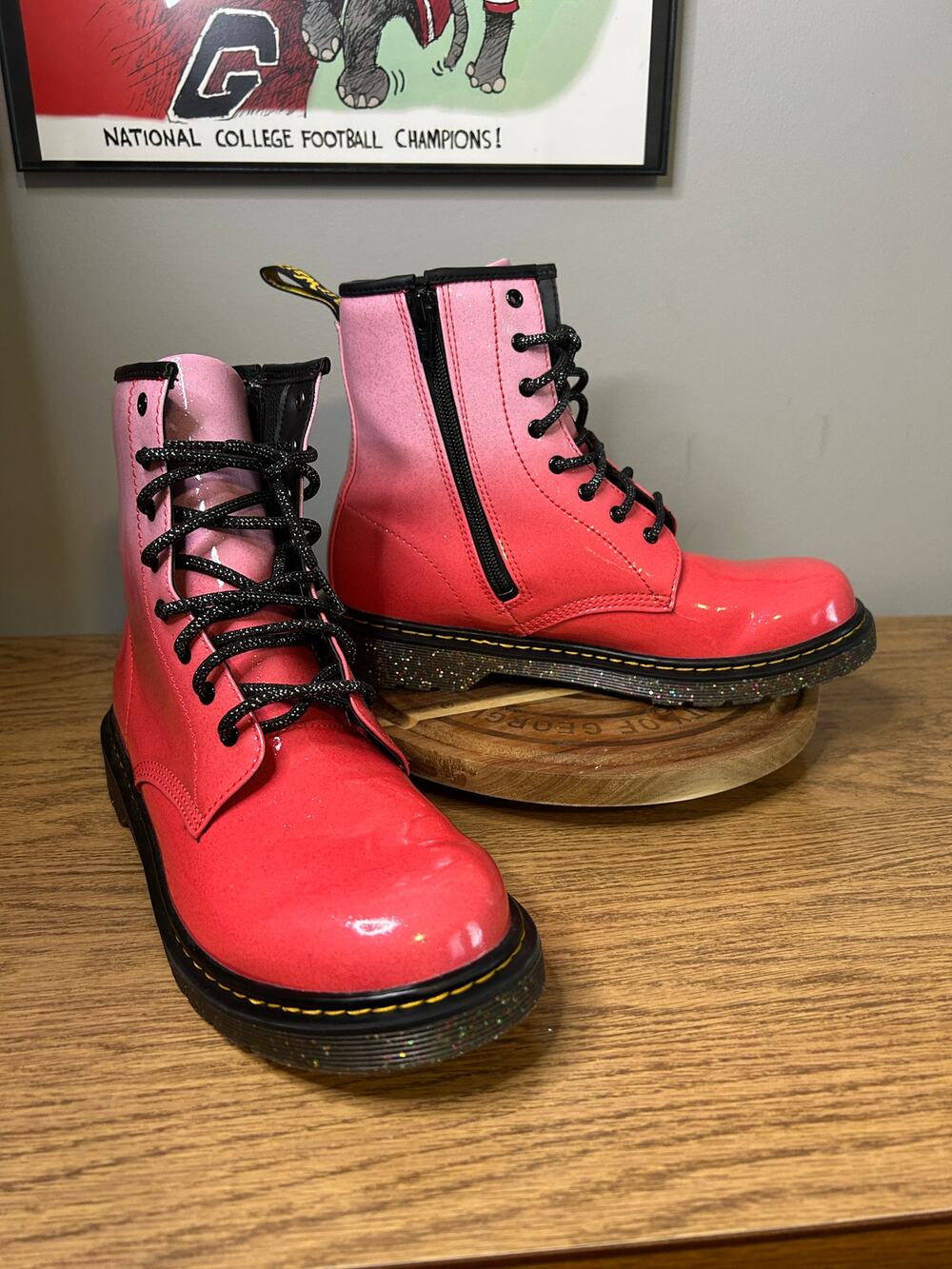 Dr Martens Pink Ombre Patent Leather size 7/EU 38